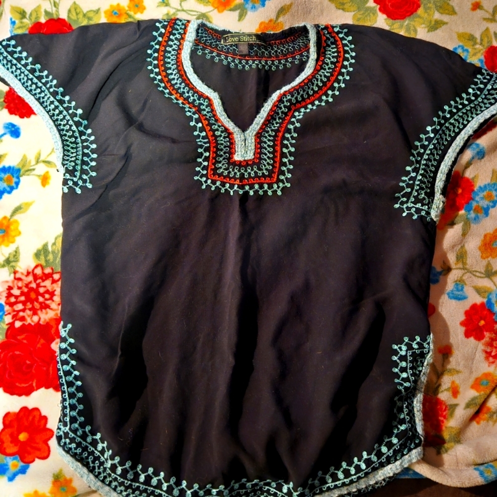 Womens Bohemian Top Size medium by Love Stitch